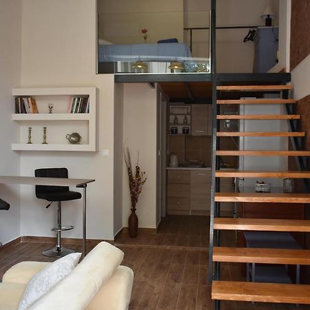 Your Vacation Home In The Center Of Kalamata Esterno foto