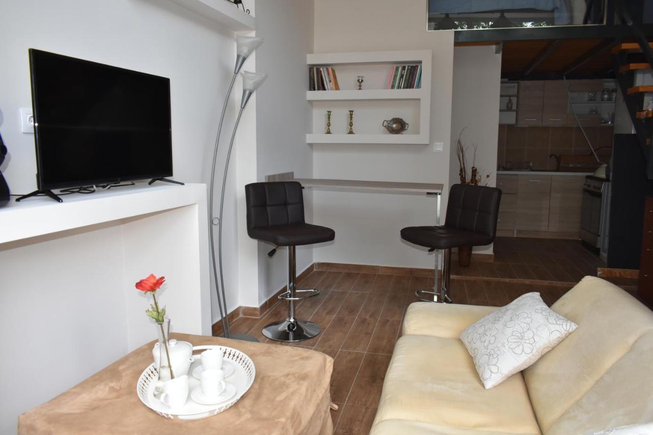 Your Vacation Home In The Center Of Kalamata Esterno foto